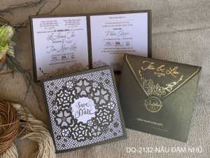 Thiệp cưới DQ-2132-Nâu đậm nhũ