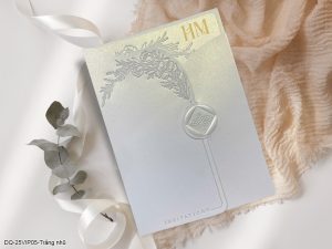 Thiệp cưới DQ-25VIP05 - Trắng nhũ
